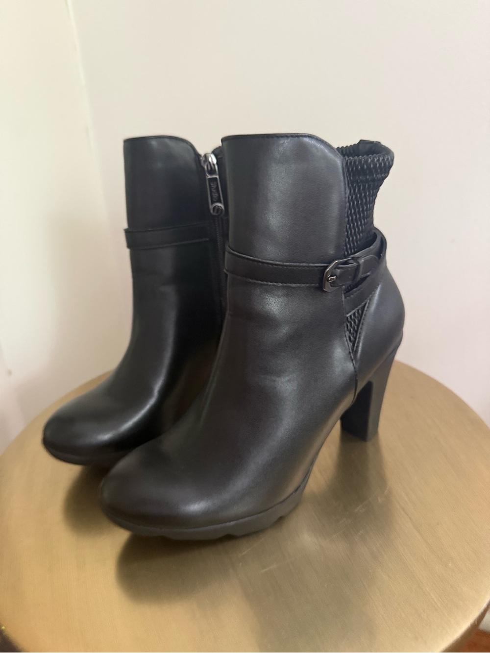 Blondo Studio B Black Leather Heeled Ankle Boots *waterproof
